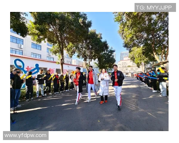 十五运会部分优异郑州健儿荣归母校 “冠军摇篮”郑州市体校再启新篇